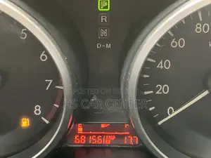 মাজদা অ্যাকসেলা ২০১১ ধূসর