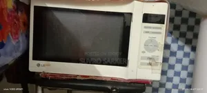 Microwave Oven