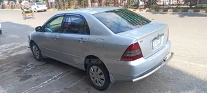 টয়োটা করোলা ২০০২ সিলভার