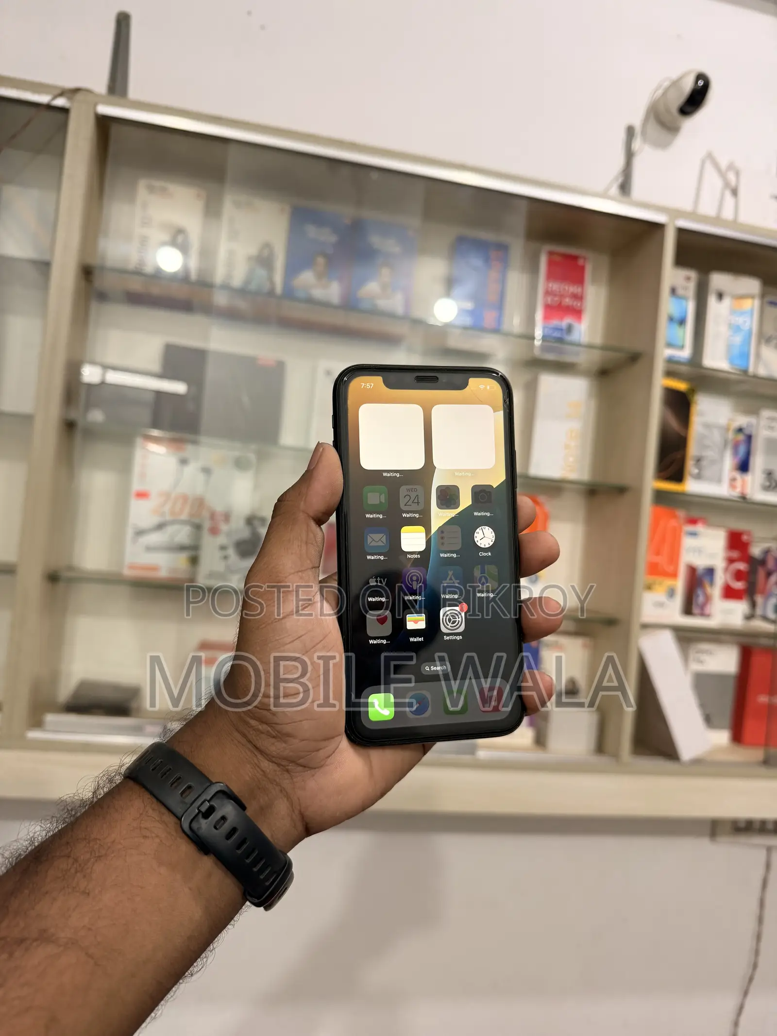 নতুন অ্যাপল আইফোন এক্সআর ৬৪ জিবি কালো
