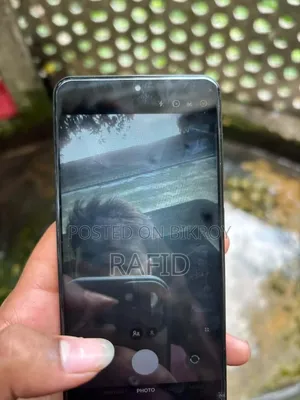 নতুন স্যামসাং গ্যালাক্সি এস২১ ৫জি ১২৮ জিবি কালো