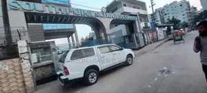 নতুন টয়োটা হিলাক্স ৩.০ ডি-৪ডি ৪x৪ ২০১২ সাদা