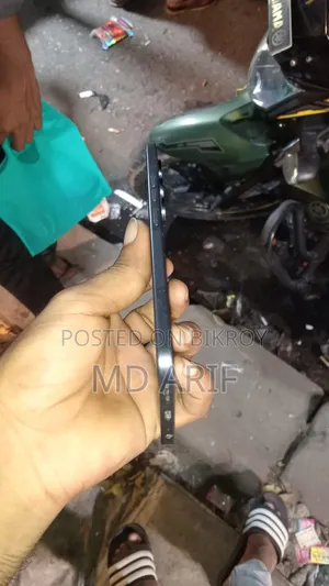 টেকনো স্পার্ক ৪০ প্রো ১২৮ জিবি কালো