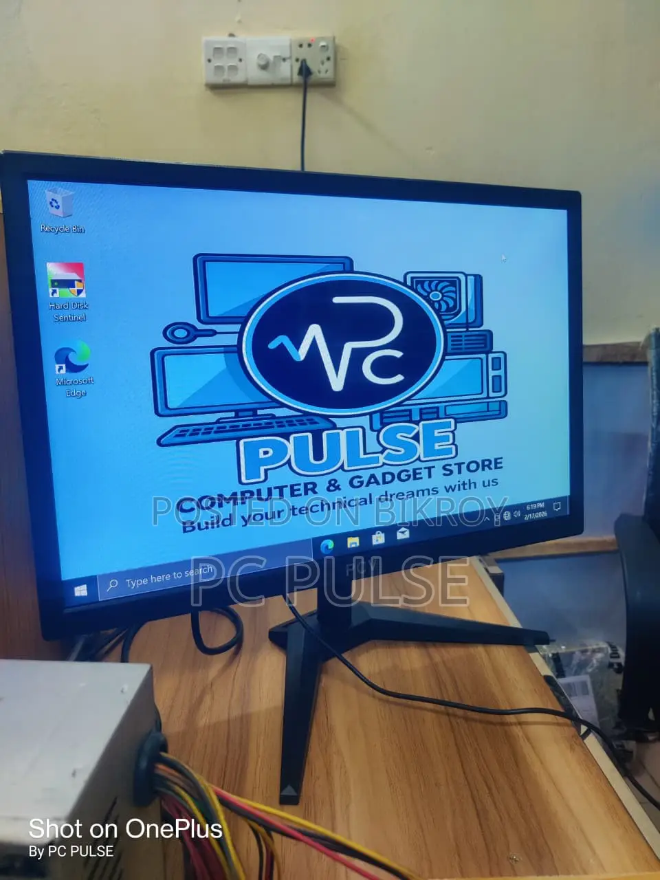 PCV 19" Widescreen FHD Ips Led Monitor (As Like New)