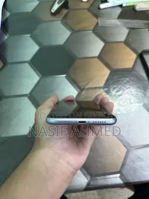 Apple iPhone 11 64 GB Purple