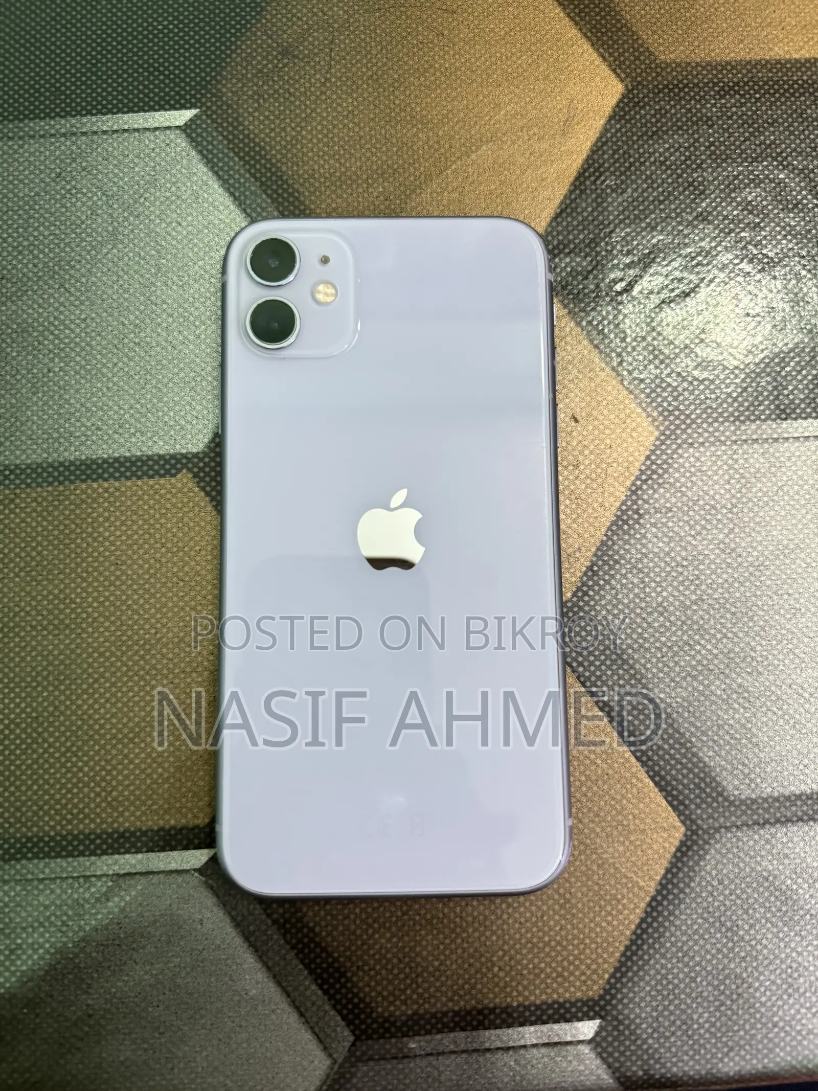 Apple iPhone 11 64 GB Purple