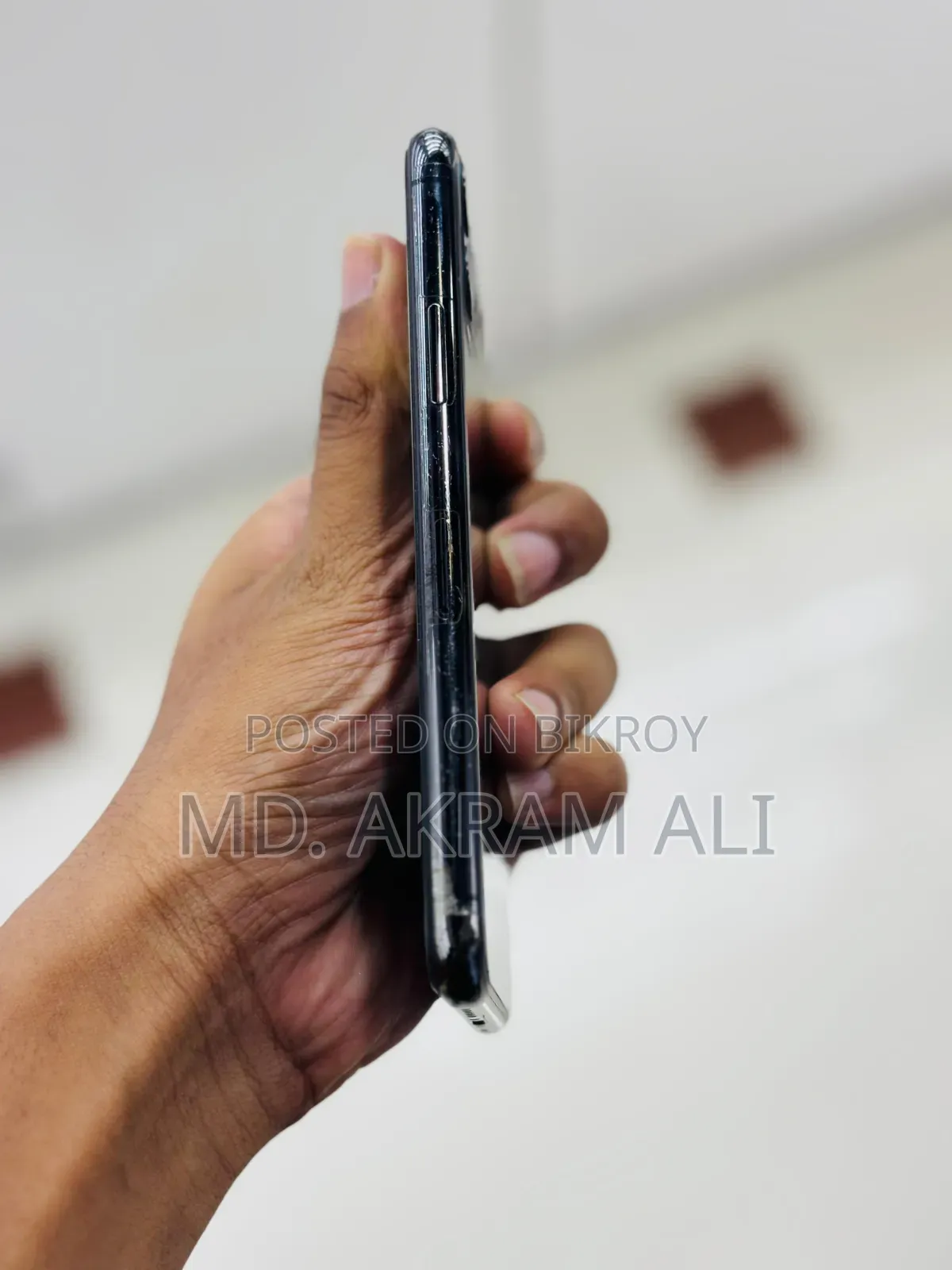 New Apple iPhone 11 Pro 64 GB Black