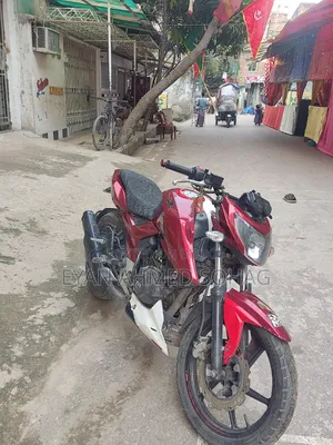 TVS Apache 160 4V 2018 Red