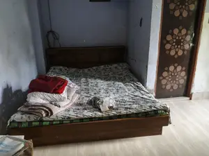 Teak Wood Bed