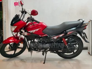 Hero Glamour 2021 Red