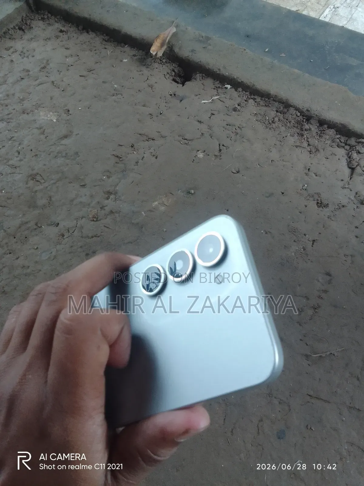 টেকনো স্পার্ক ৪০ প্রো ১২৮ জিবি সিলভার