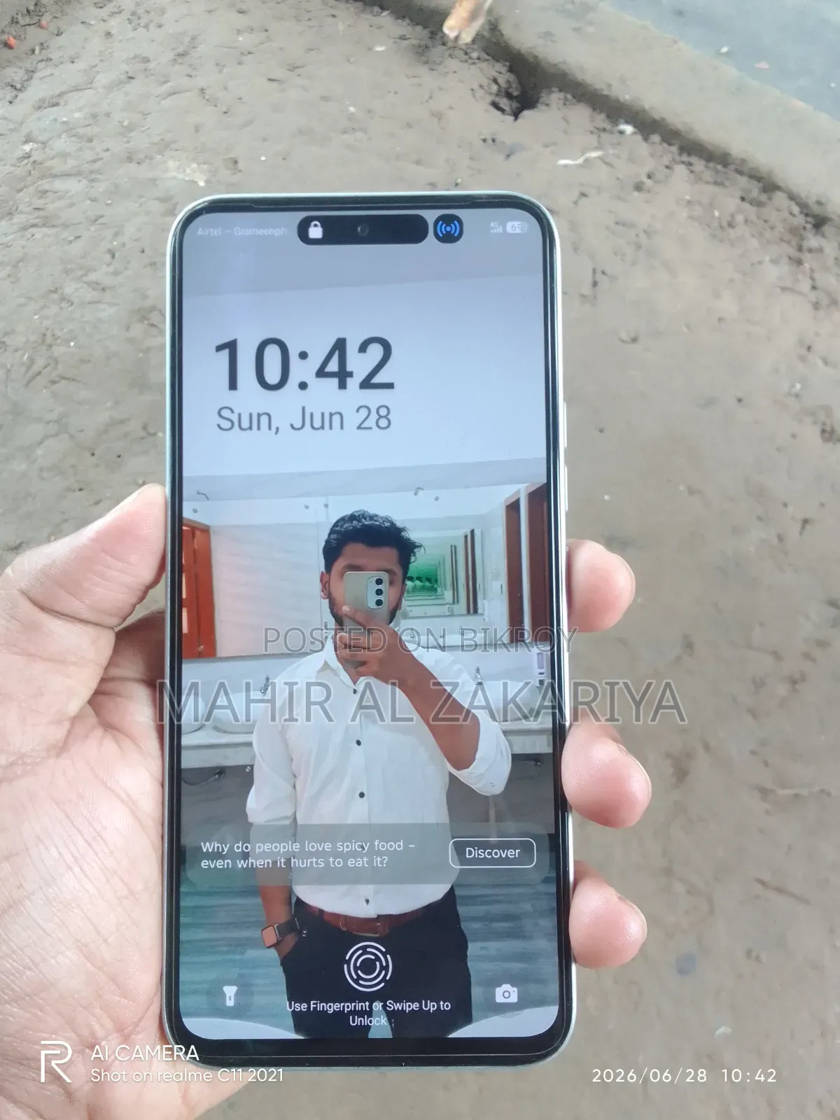 টেকনো স্পার্ক ৪০ প্রো ১২৮ জিবি সিলভার