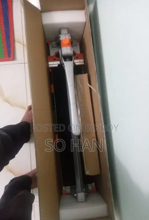 China Sliding Tile Cutting Machine