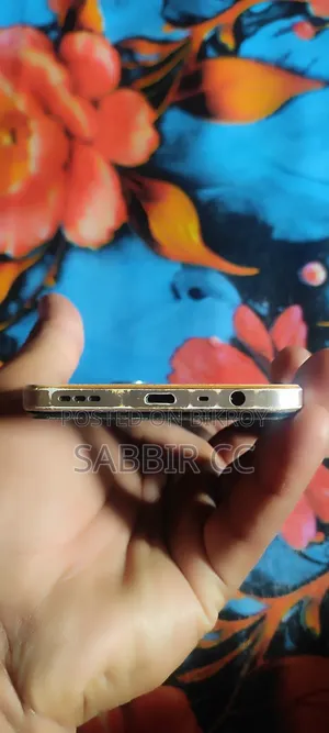 অপো এ১৭ ৬৪ জিবি অরেঞ্জ