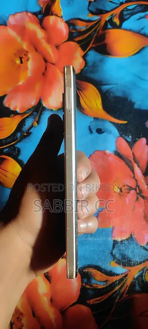 অপো এ১৭ ৬৪ জিবি অরেঞ্জ