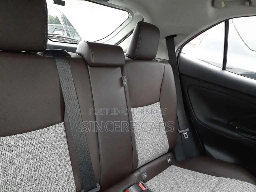 Toyota Yaris Cross 2021 Pearl