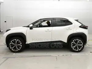 Toyota Yaris Cross 2021 Pearl