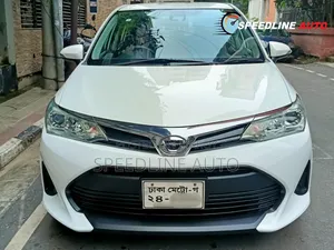 টয়োটা এক্সিও ২০২০ সাদা