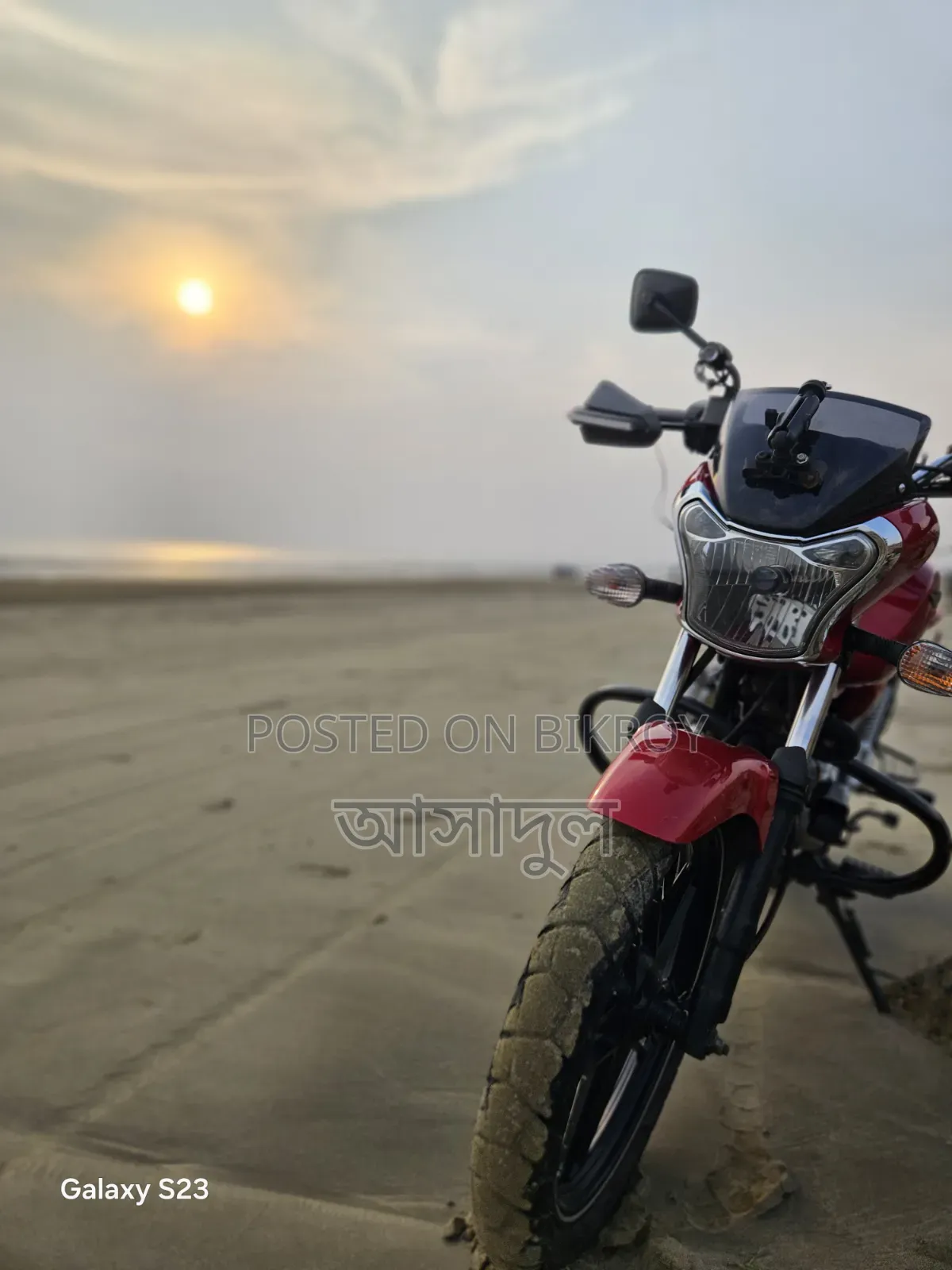 Bajaj V15 2025 Red