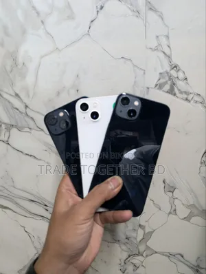 Apple iPhone 13 128 GB