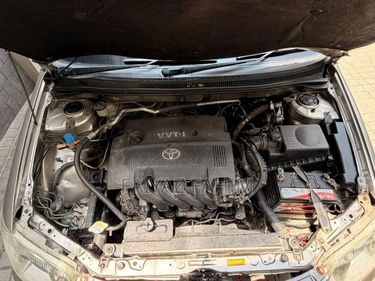 Toyota Corolla Sedan 2004 Beige
