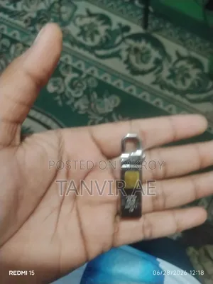 HP Pendrive 32GB with one free OTG cable, lifetime warranty