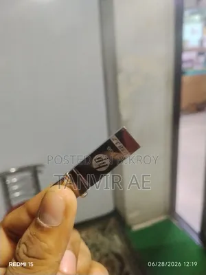 HP Pendrive 32GB with one free OTG cable, lifetime warranty