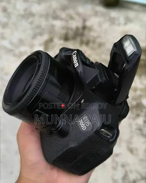 ক্যানন ৭০০ডি