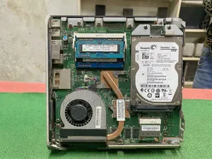 Desktop Computer Asus 4GB Intel Atom HDD 500GB