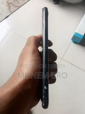 Apple iPhone 7 32 GB Black