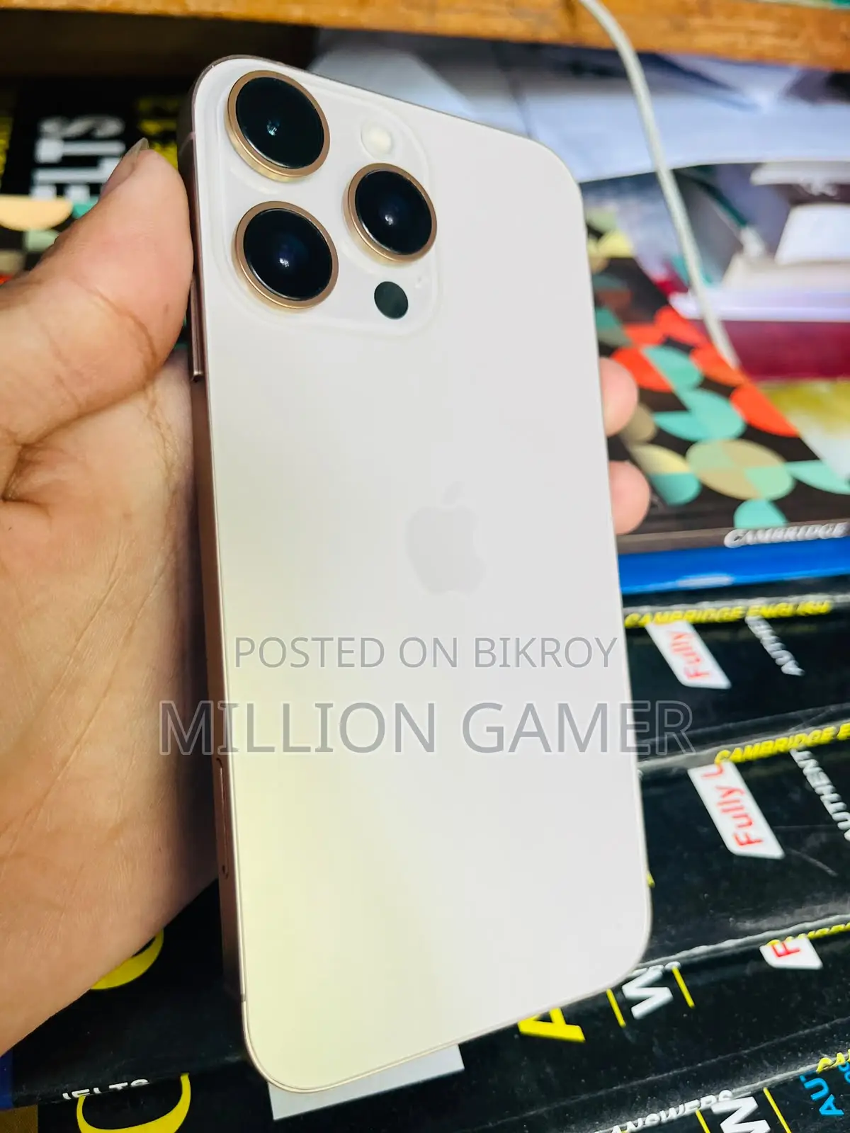 Apple iPhone XR 128 GB Gold
