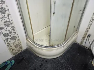 শাওয়ার এনক্লোজার
