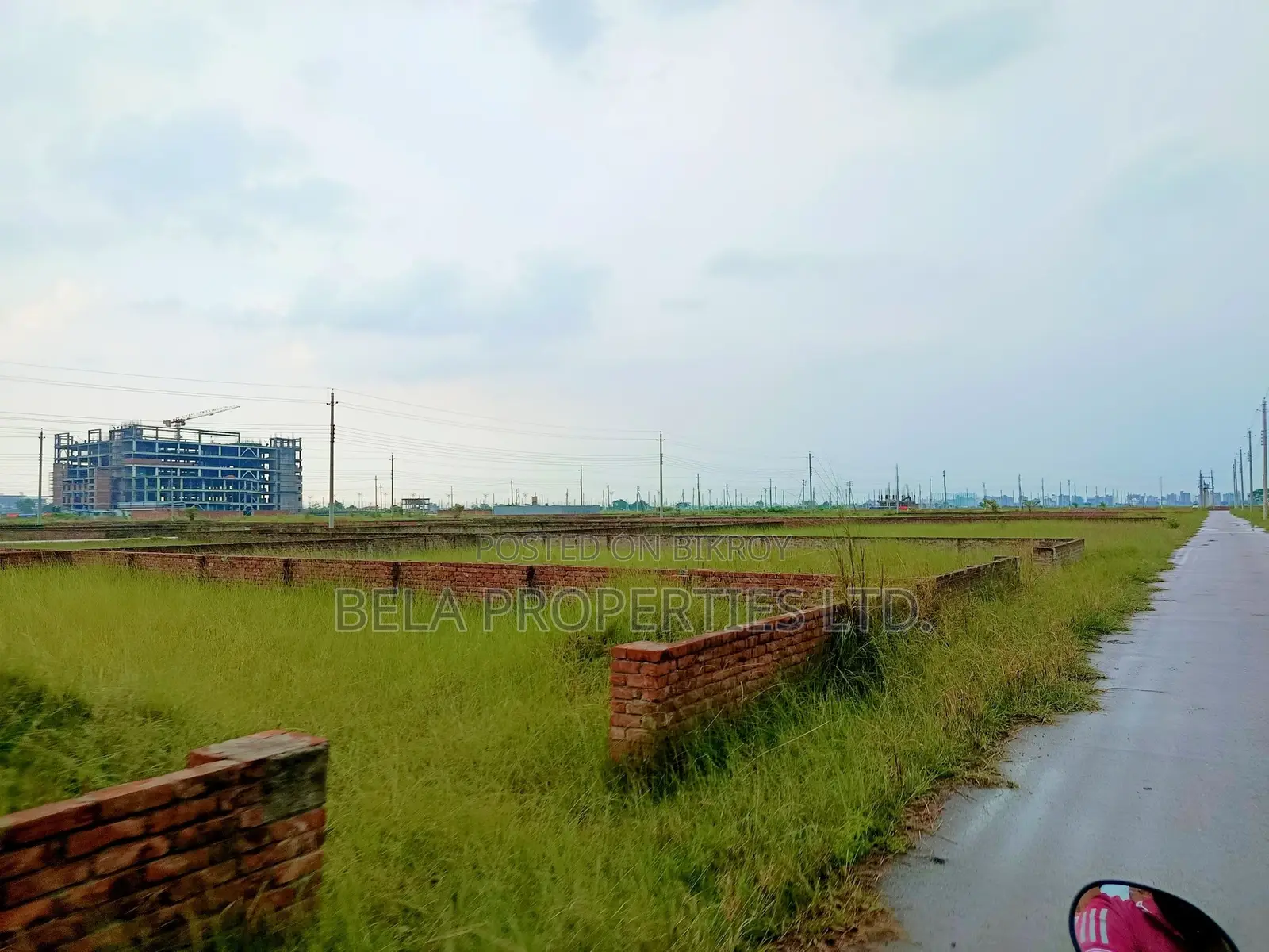 N-Block 3 Katha South Facing Plot Sale at Bashundhara