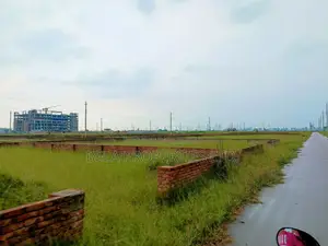 N-Block 3 Katha South Facing Plot Sale at Bashundhara