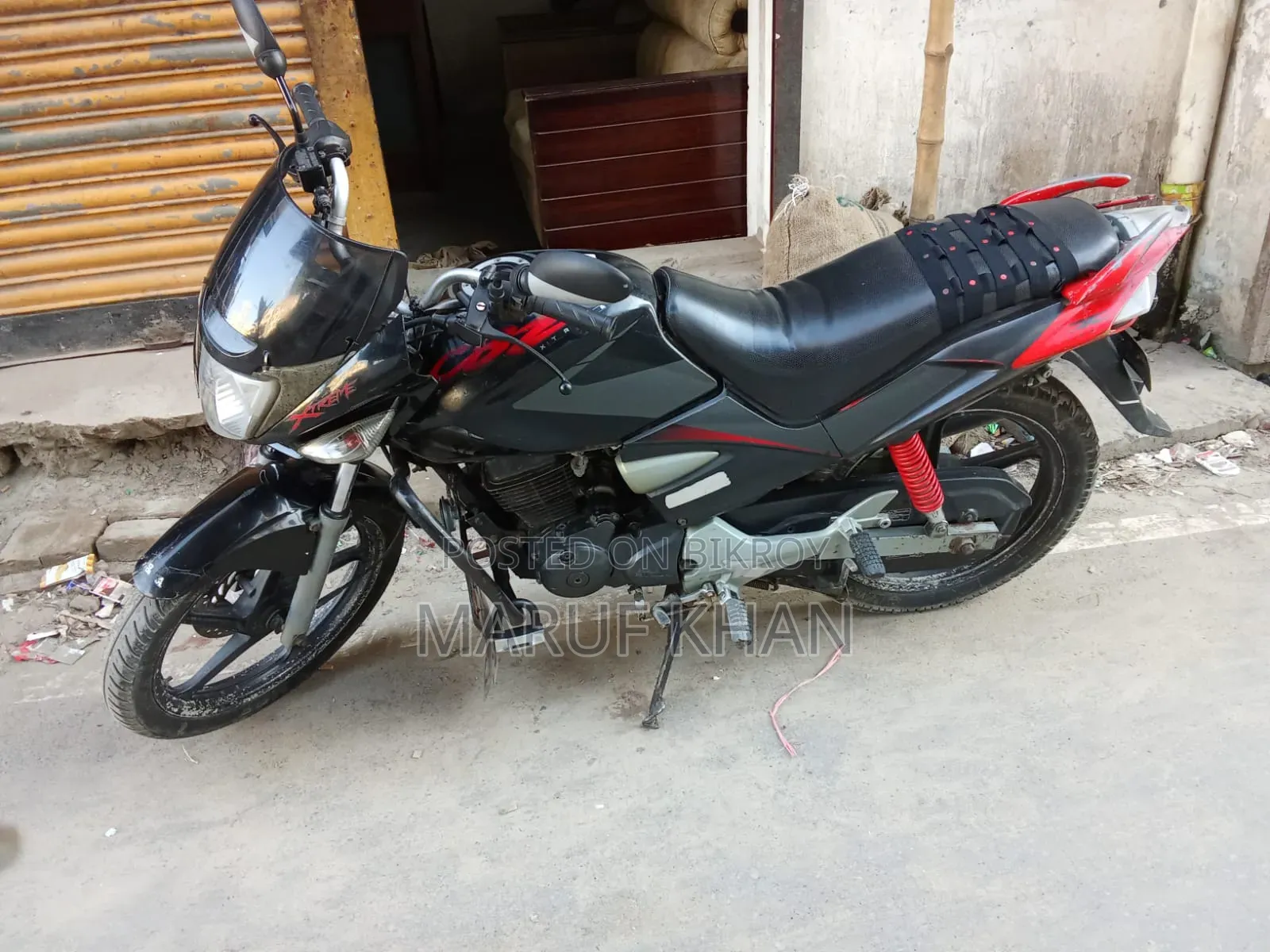 Hero 2010 Black