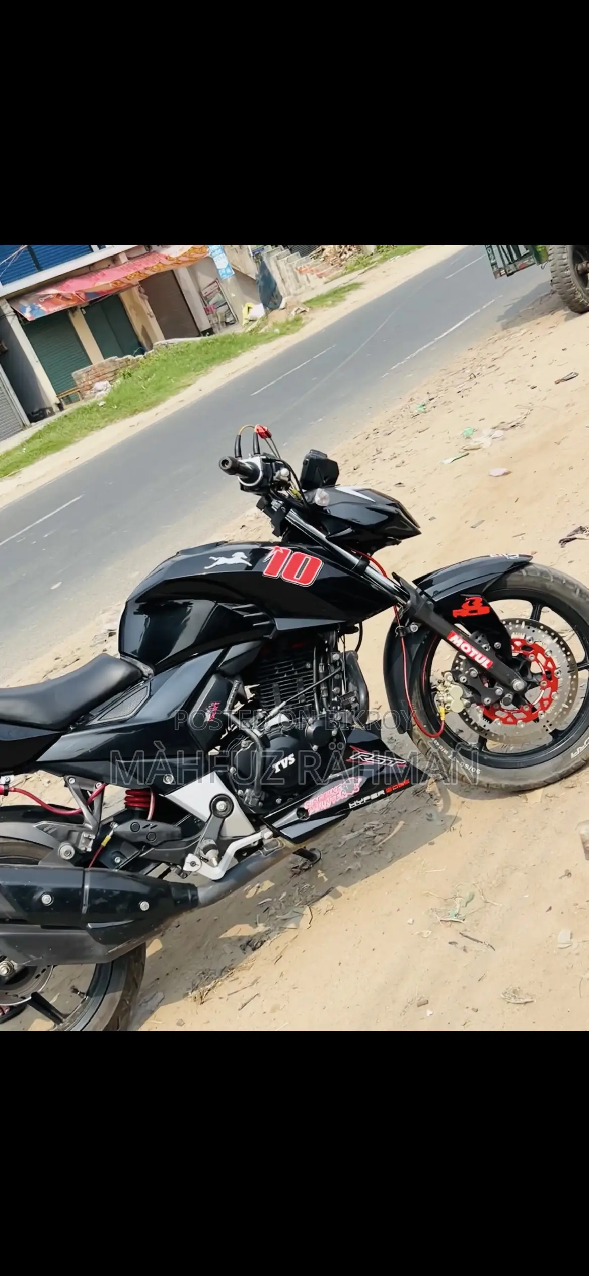 টিভিএস অ্যাপাচি ১৬০ ৪ভি ২০২৩ কালো