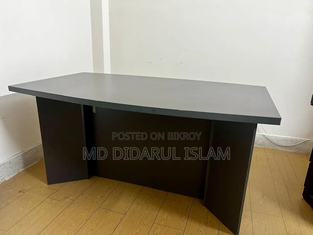 মিড মিটিং অফিস টেবিল