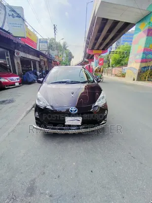 Toyota Aqua 2014 Brown