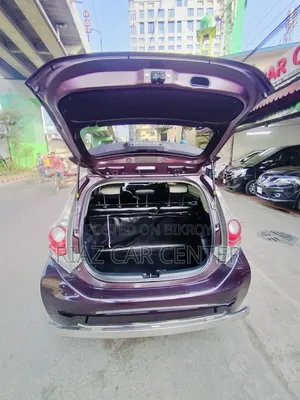 Toyota Aqua 2014 Brown