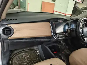 Toyota Axio 2013 সিলভার