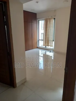 ধানমন্ডিতে ৩ বেডরুমের অ্যাপার্টমেন্ট বিক্রয়ের জন্য