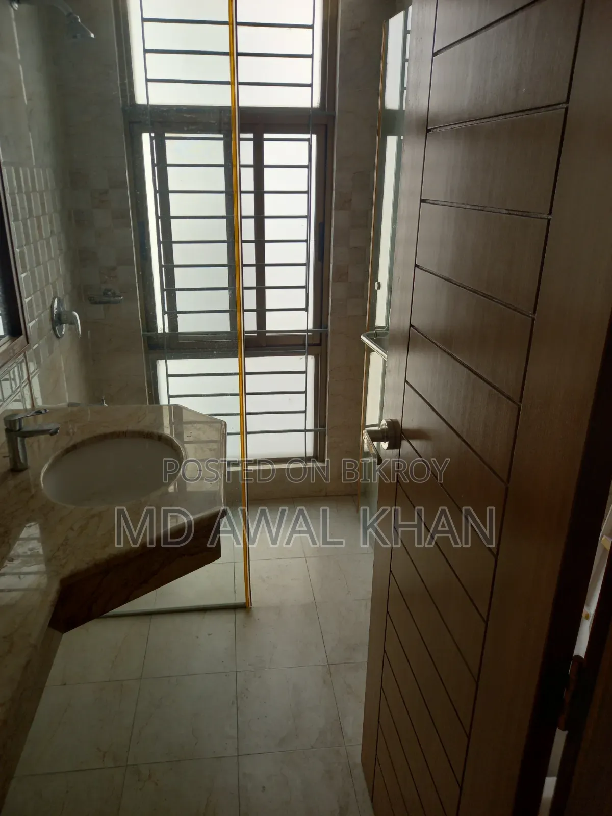 ধানমন্ডিতে ৩ বেডরুমের অ্যাপার্টমেন্ট বিক্রয়ের জন্য