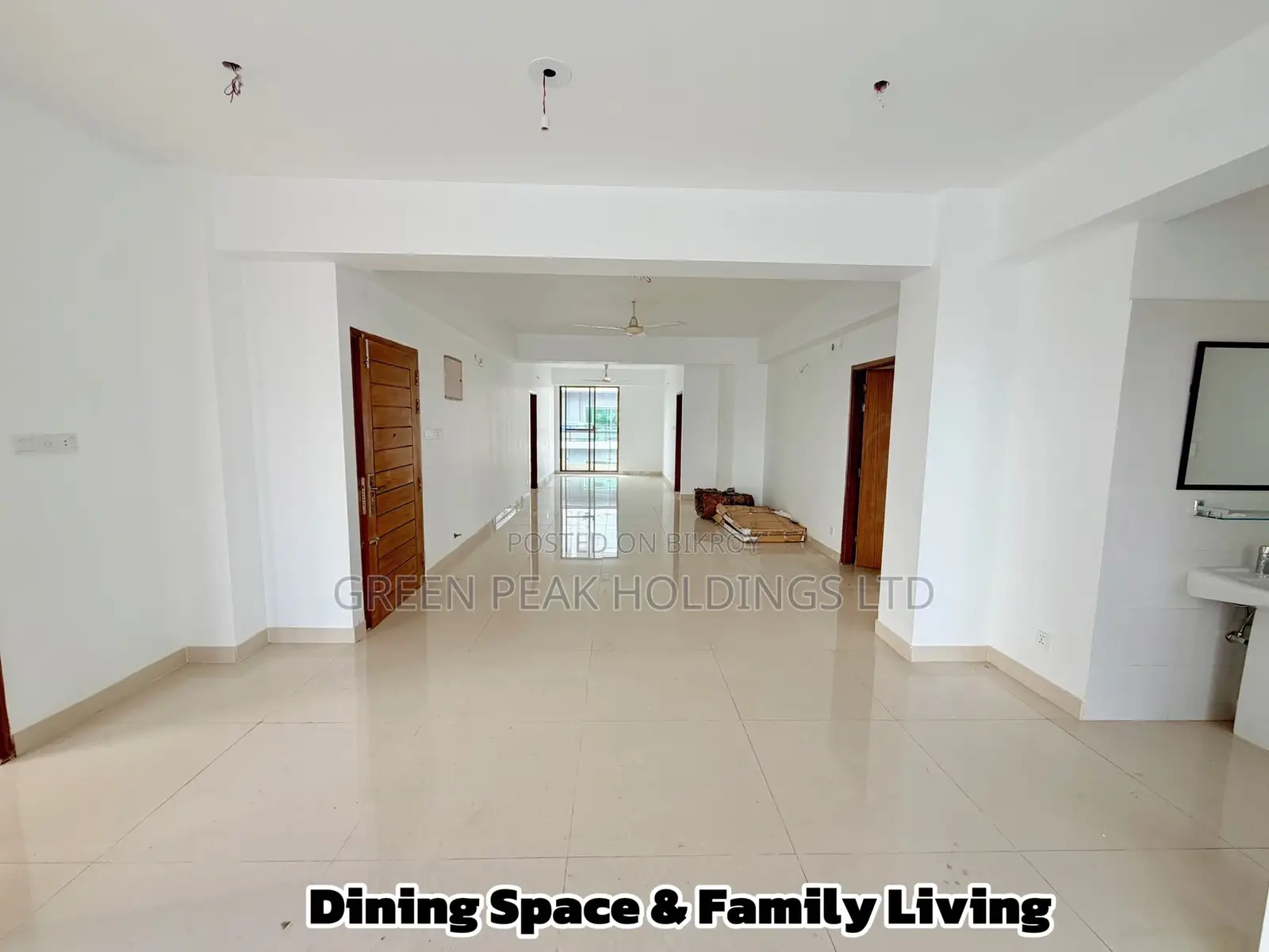 4 Bedroom Apartment in Green Peak Holdings, Mohakhali DOHS for Sale