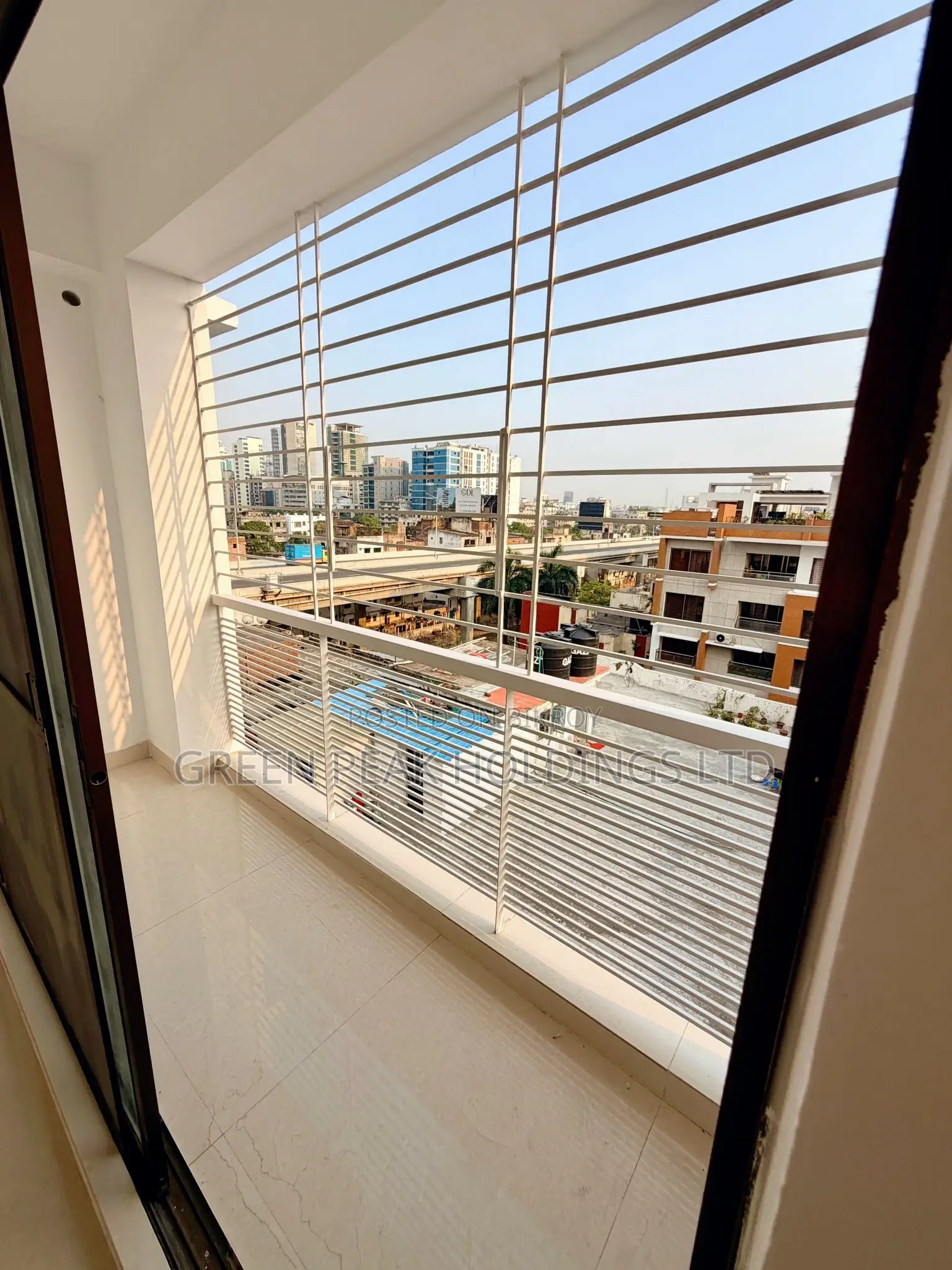 4 Bedroom Apartment in Green Peak Holdings, Mohakhali DOHS for Sale