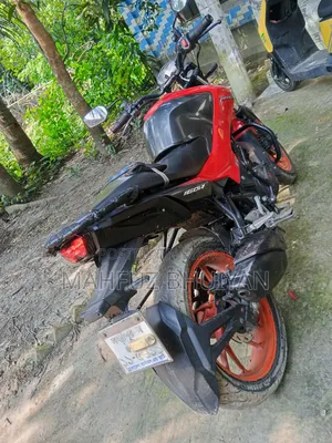 হিরো থ্রিলার ১৬০আর ২০২১ লাল