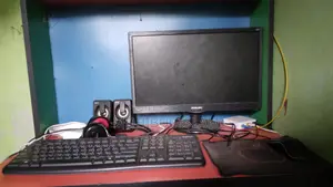 Desktop Computer 12GB Intel Core I3 SSD 512GB