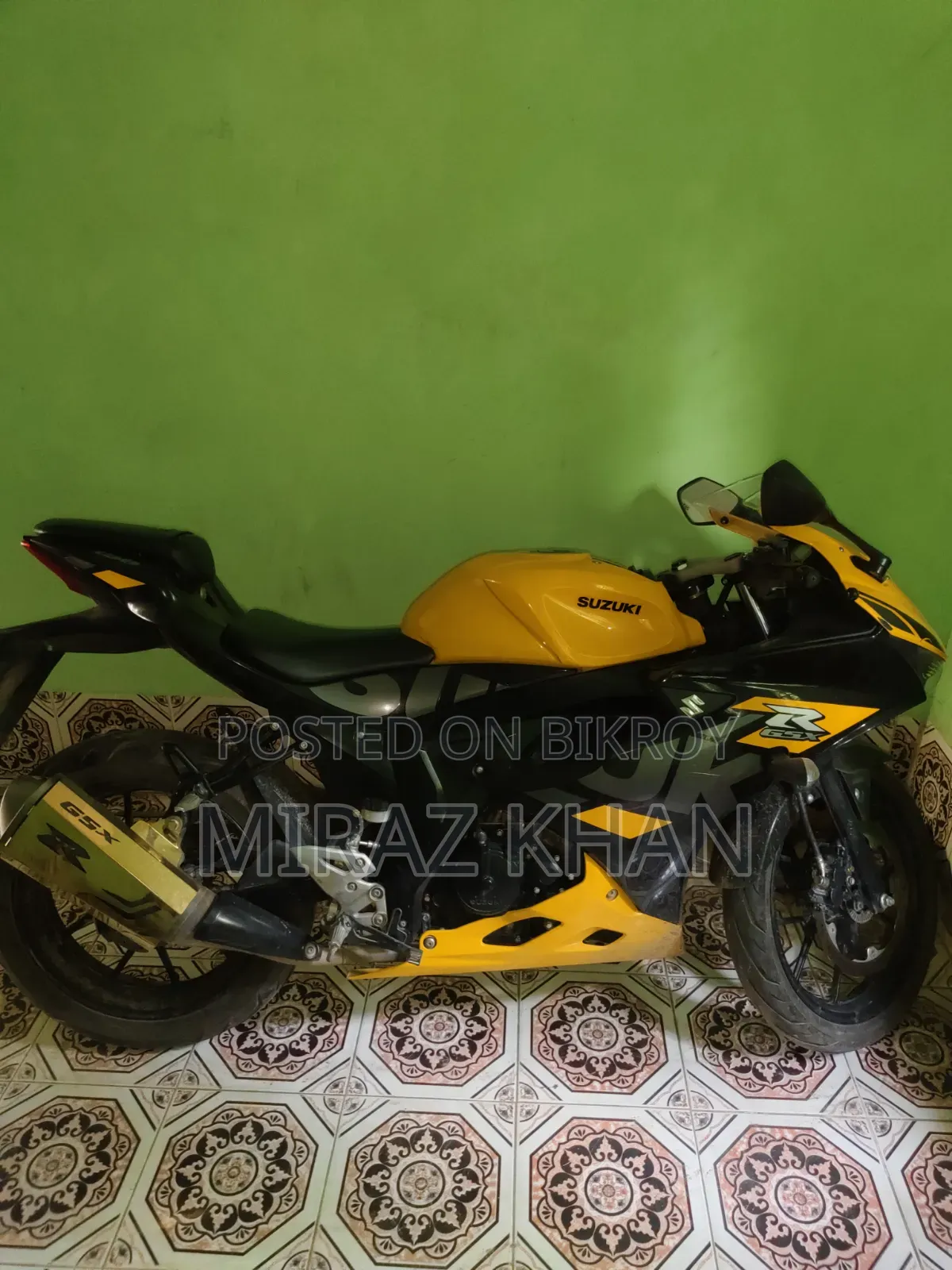 Suzuki GSX-S150 2025 Yellow
