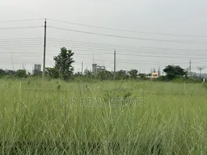 Block-N,5-Katha,South-Face Plot Urgent Sell,Bashundhara R/A
