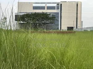 Block-N, 5-Katha, South-Face Plot Urgent Sell, Bashundhara R/A