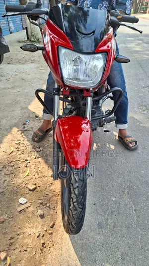 TVS Metro Plus 2018 Red